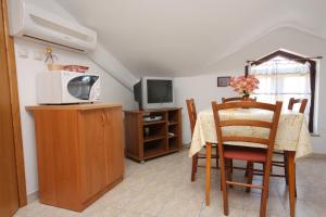 Fotografia z galérie ubytovania Apartments with a parking space Punat, Krk - 5373 v destinácii Punat