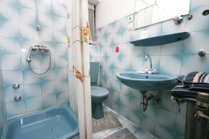 Galeriebild der Unterkunft Apartments and rooms with parking space Stara Baska, Krk - 5447 in Stara Baška