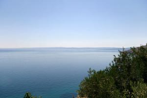 Galeriebild der Unterkunft Apartments and rooms with parking space Stara Baska, Krk - 5447 in Stara Baška