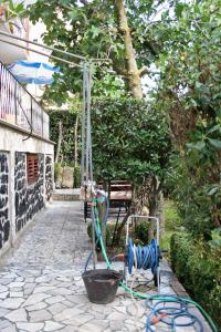 Vonkajšia záhrada v ubytovaní Apartment Selce 5531b