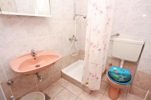 Fotografie z fotogalerie ubytování Apartment Porat 5322a v destinaci Malinska