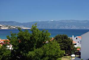 Fotografie z fotogalerie ubytování Apartments with a parking space Baska, Krk - 5450 v destinaci Baška