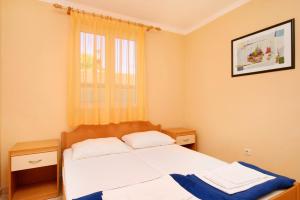 Fotografie z fotogalerie ubytování Apartments with a parking space Baska, Krk - 5450 v destinaci Baška