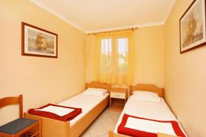 Fotografie z fotogalerie ubytování Apartments with a parking space Baska, Krk - 5450 v destinaci Baška