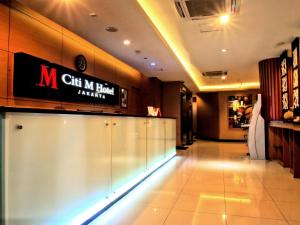 Móttaka eða anddyri á Citi M Hotel Gambir
