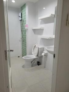 Koupelna v ubytování B&B NAMO PHUKET + 21 fotografií