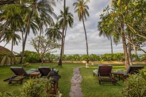 Zahrada ubytování Alam Anda Ocean Front Resort & Spa CHSE Certified