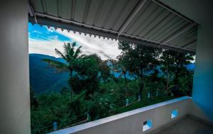 Un balcón o terraza en Koinadu Hills