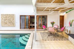 Πισίνα στο ή κοντά στο La Villa Oberoi (2 BR)