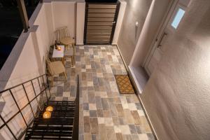 Fotografia z galérie ubytovania Central Corner Apts - Charming Apartments for 3 in the Heart of the City Perfect for Memorable Summer Experiences By Villa Mana Gers v destinácii Zakynthos Town + 35 fotografií