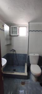 Ένα μπάνιο στο Dimar1 Seaside Apartment +40 φωτογραφίες