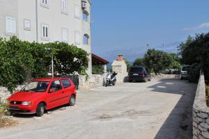 Fotografie z fotogalerie ubytování Apartments with parking spaces Supetar, Brac - 5627 v destinaci Supetar