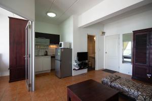 Kuchyň nebo kuchyňský kout v ubytování Avatara A condominium B61 with sea view