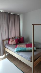 Ein Bett oder Betten in einem Zimmer der Unterkunft Apartment im Zentrum Dresdens