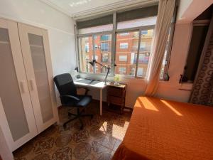 Posedenie v ubytovaní Piso cerca de la playa - Act. Mauri 1B