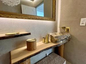Fotografia z galérie ubytovania Appartement prestigieux - Pied dans l'eau v Saint-Tropez