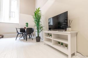 Μια τηλεόραση ή/και κέντρο ψυχαγωγίας στο Signoria Guest House Florence