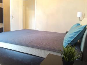 Posteľ alebo postele v izbe v ubytovaní Standard Apartment by Hi5 - Ruin Bar Distr. (059)