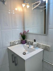 Fotografia z galérie ubytovania Good apartment in Barcelona.Maresme Forum v destinácii Barcelona