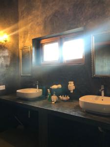 Vonios kambarys apgyvendinimo įstaigoje White Sands
