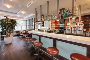 El salón o zona de bar de Hotel Thorenberg