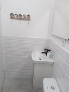 Kúpeľňa v ubytovaní Casa Alba 1