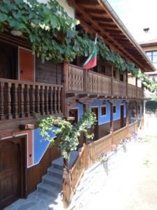 Balkón nebo terasa v ubytování Недкова къща