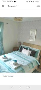 Llit o llits en una habitació de Beautiful Shabby Chic 3 Bed, Garden, SmartTV, WIFI