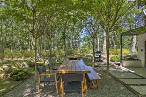 Giardino di Unique Southampton Getaway with Rooftop Deck!