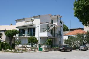Fotografie z fotogalerie ubytování Apartments with a parking space Vodice - 6238 v destinaci Vodice