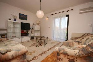 Fotografie z fotogalerie ubytování Apartments with a parking space Vodice - 6238 v destinaci Vodice