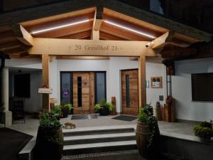 Fasada lub wejście do obiektu Greidlhof Alpstyle Apartments
