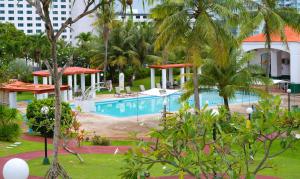 Bazén v ubytování Garden Villa Hotel nebo v jeho okolí