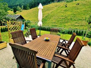 A garden outside Holiday Home Muhr near Katschberg Ski Area