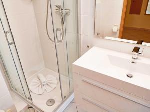 Ein Badezimmer in der Unterkunft Wohnpark Stadt Hamburg - Apt. 15