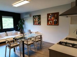 Kuchyňa alebo kuchynka v ubytovaní Luxury Calmness Apartment