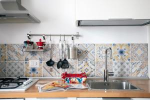 Køkken eller tekøkken på Ballarò House - Superior Apartment