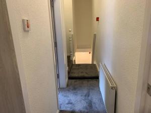 Gallery image of Comfortable 2 bedroom Apartment 7 Minute Walk to Train Station in Birmingham