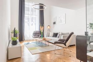 Posedenie v ubytovaní Venus Apartments - Opera I