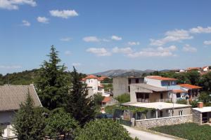 Fotografie z fotogalerie ubytování Apartments with a parking space Pirovac, Sibenik - 6276 v destinaci Pirovac