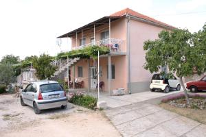 Fotografie z fotogalerie ubytování Apartments with a parking space Pirovac, Sibenik - 6278 v destinaci Pirovac