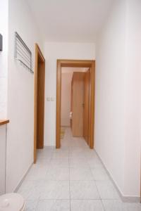 Fotografie z fotogalerie ubytování Apartments with a parking space Mandre, Pag - 6405 v destinaci Kolan