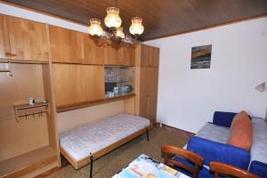 Kuchyň nebo kuchyňský kout v ubytování Apartments with a parking space Metajna, Pag - 6421