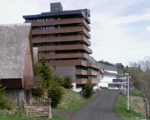 Budova, v ktorej sa apartmán nachádza