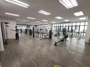 Fitnesa centrs un/vai fitnesa iespējas naktsmītnē Legasi Kampung Baru by Twenty7
