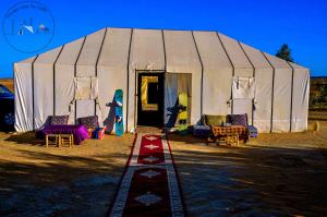 Photo de la galerie de l'établissement Les Roches Desert Camp, à Merzouga