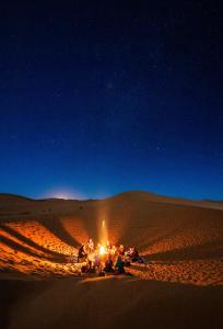 Photo de la galerie de l'établissement Les Roches Desert Camp, à Merzouga
