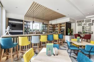 Posezení v ubytování Holiday Inn Düsseldorf-Neuss by IHG