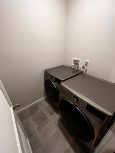 纽瓦克SPRINGVIEW HOMES 12MINS FROM EWR & 3 MINS FROM UNIVERSITY HOSPITAL的相册照片