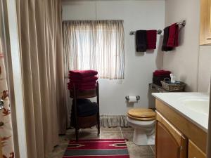 Koupelna v ubytování JMA Bunkhouse + 29 fotografií